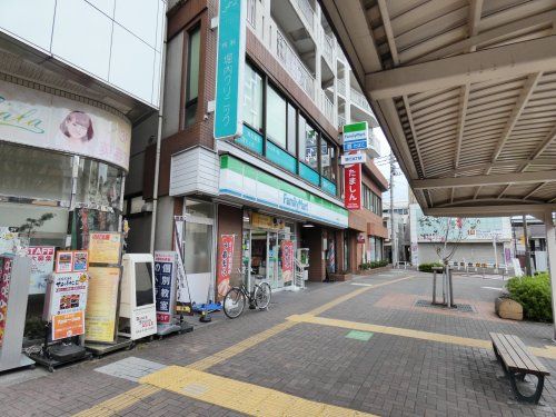 ファミリーマート昭島駅前店の画像