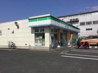 ファミリーマート昭島美堀町店の画像