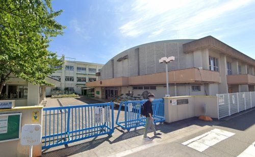 和歌山市立直川小学校の画像