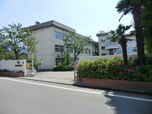 武蔵村山市立第五中学校の画像