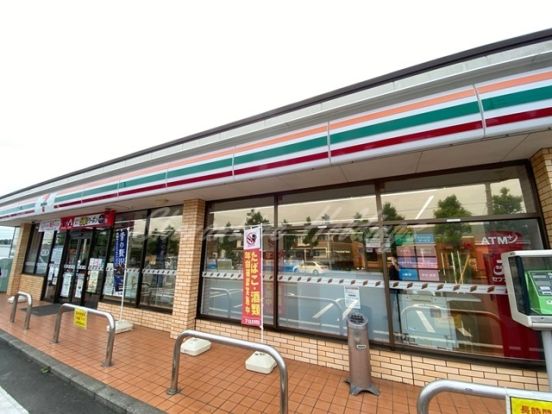 セブンイレブン 藤沢高倉店の画像