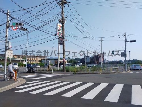 セブンイレブン 枚方村野西町店の画像