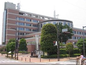 昭島市役所の画像
