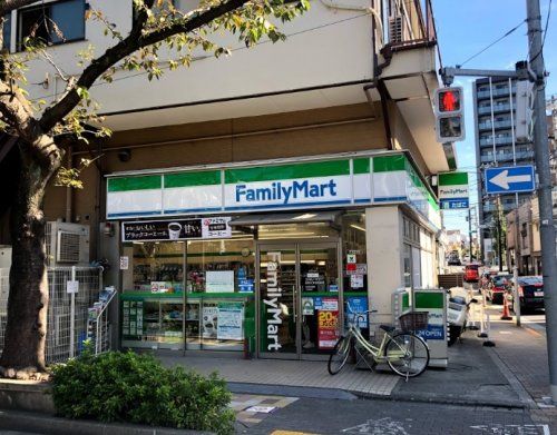 ファミリーマート 昭和大学病院前店の画像
