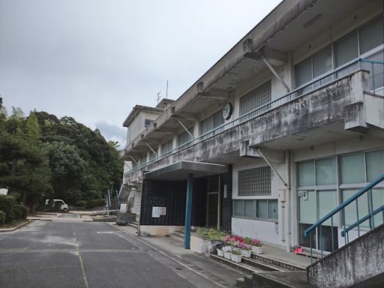 松江市立竹矢小学校の画像