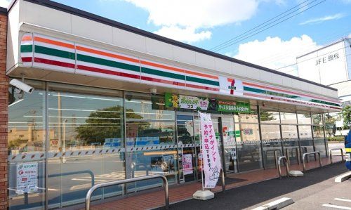 セブンイレブン 千葉塩田町店の画像