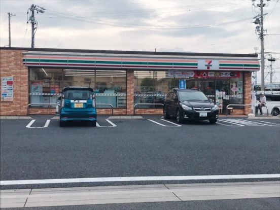 セブンイレブン 春日井神領駅南店の画像