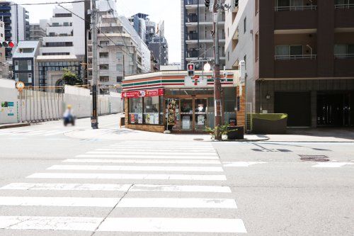 セブンイレブン 大阪内本町2丁目店の画像