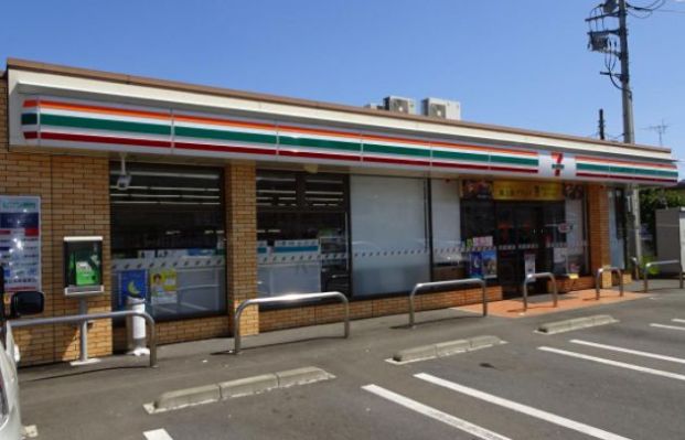 セブンイレブン鶴巻南2丁目店の画像