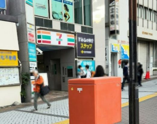 セブンイレブン平塚駅北口店の画像