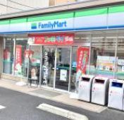 ファミリーマート西鶴間店の画像