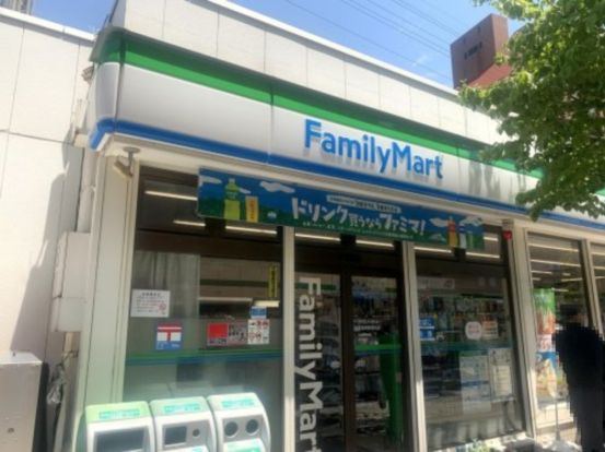 ファミリーマート 阪急御影駅前店の画像