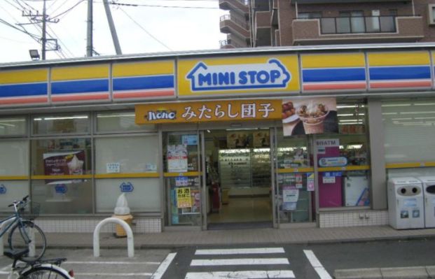 ミニストップ下鶴間店の画像