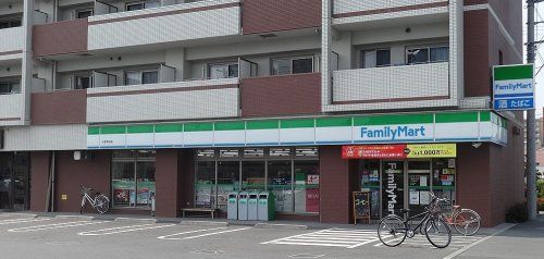 ファミリーマート 辻堂神台店の画像
