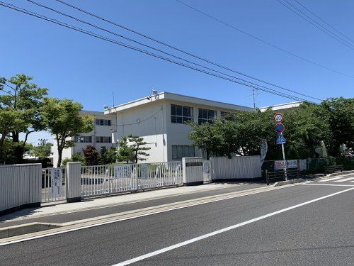 各務原市立中央小学校の画像