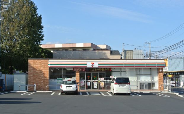 セブンイレブン 千葉桜木町店の画像