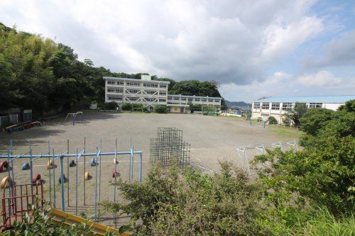 南下浦小学校の画像