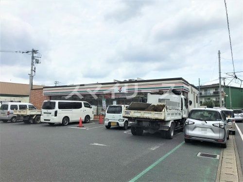 セブンイレブン 柏千代田2丁目店の画像