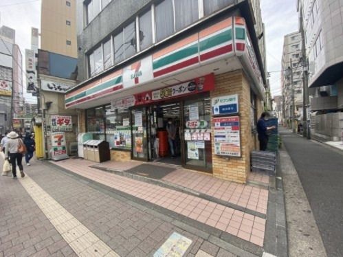 セブンイレブン横浜桜木町駅前店の画像