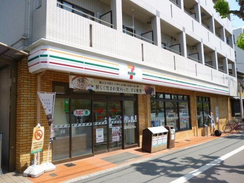 セブンイレブン京都平野宮本町店の画像