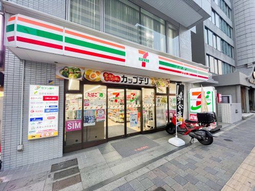 セブンイレブン 新宿大久保１丁目店の画像