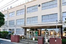 足立区立東綾瀬小学校の画像