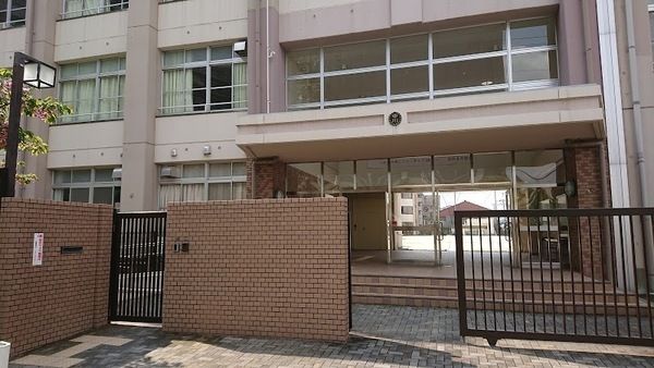 大阪市立大池小学校の画像