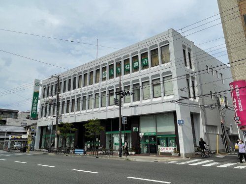 りそな銀行豊中支店の画像