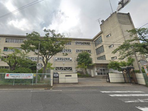 松戸市立第三中学校の画像