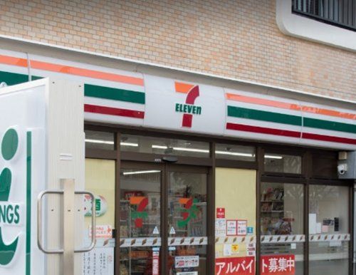 セブンイレブン 練馬立野町店の画像