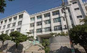 大阪市立真田山小学校の画像