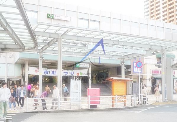 市川駅の画像
