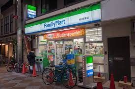 ファミリーマート 小浦桃谷駅東店の画像