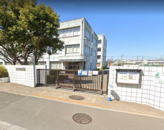 藤沢市立駒寄小学校の画像