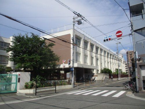 大阪市立加賀屋小学校の画像