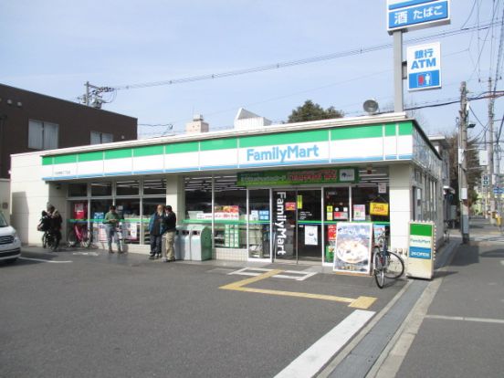 ファミリーマート 中加賀屋二丁目店の画像