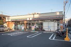セブンイレブン 世田谷中央病院前店の画像