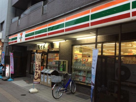 セブンイレブン 墨田亀沢3丁目店の画像