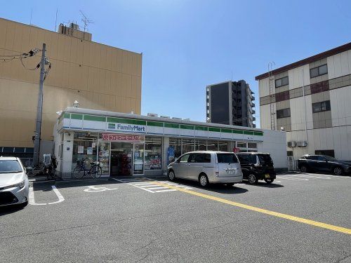 ファミリーマート桑津1丁目店の画像