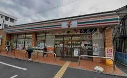 セブンイレブン 鉄道博物館前店の画像