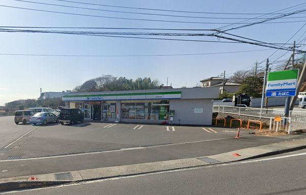 ファミリーマート 厚木三田店の画像