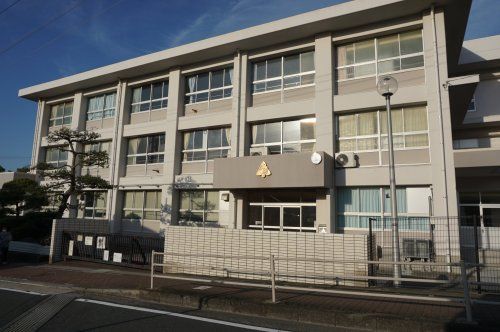 横須賀市立池上中学校の画像