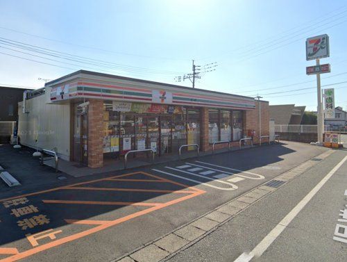 セブンイレブン 熊本大津曙団地前店の画像