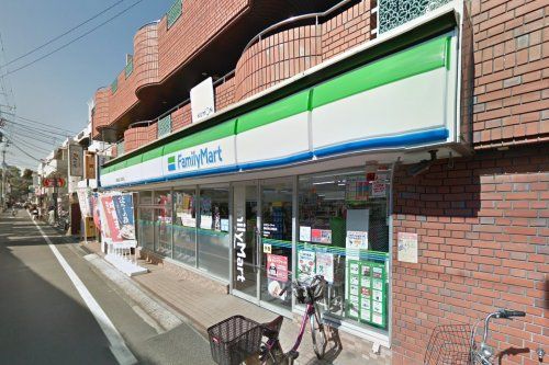 ファミリーマート 尼崎武庫之荘駅前店の画像