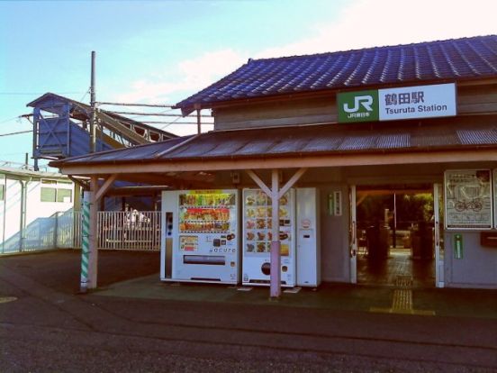 鶴田駅の画像