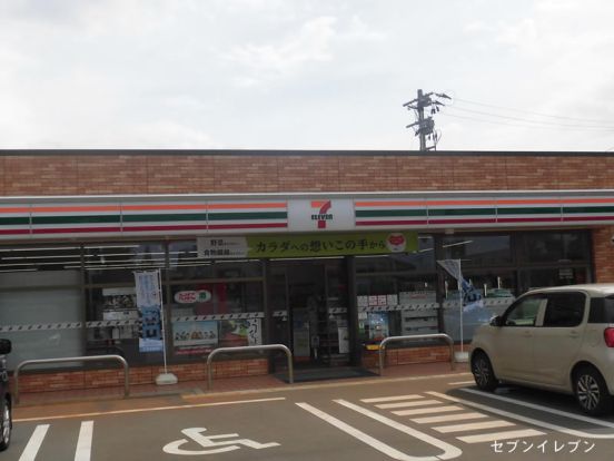 セブンイレブン 山形中桜田3丁目店の画像