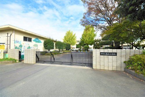 熊本市立清水小学校の画像