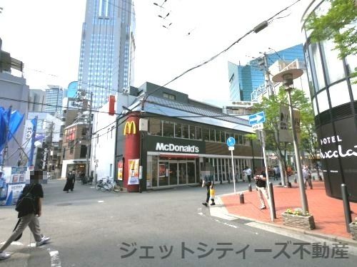 マクドナルド 梅田茶屋町店の画像