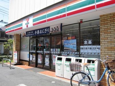 セブンイレブン 足立綾瀬3丁目店の画像