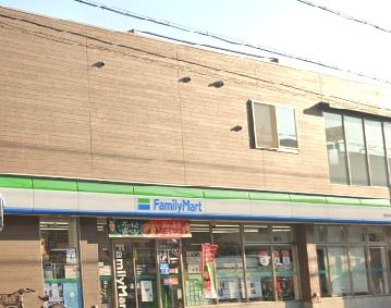 ファミリーマート 岸部中店の画像